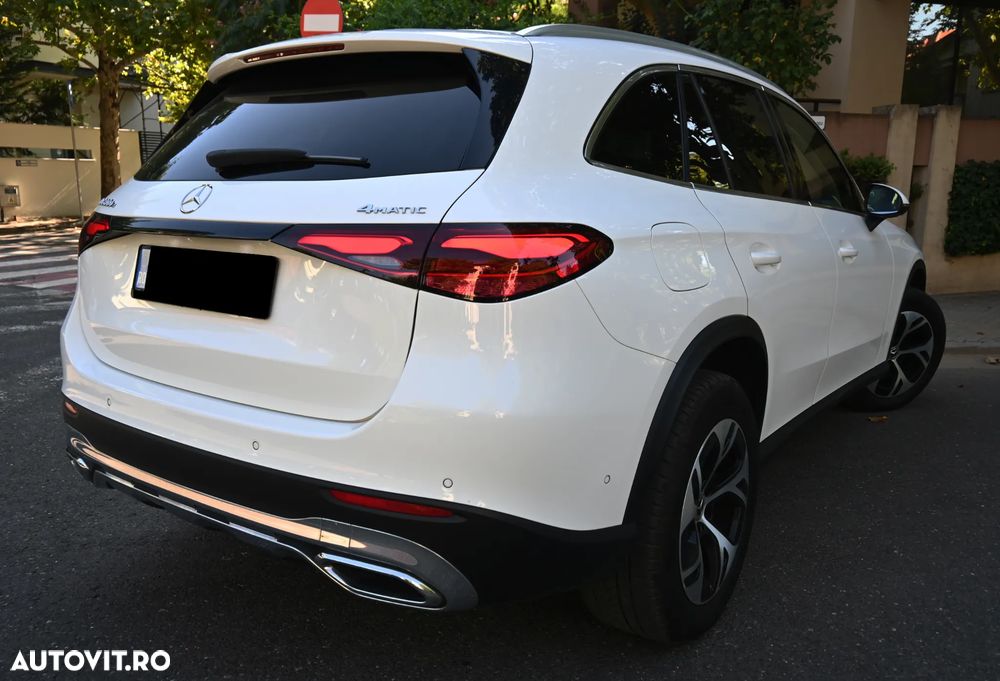 Mercedes-Benz GLC 300 e 4MATIC PHEV - 3
