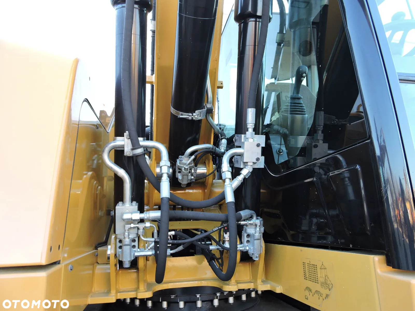 Caterpillar M314F - 23