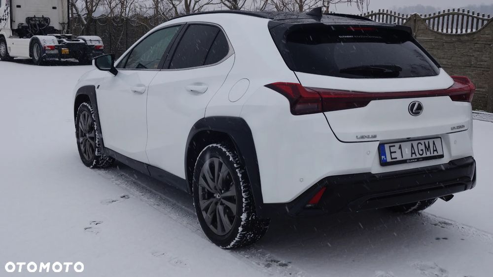 Lexus UX 250h GPF F Sport Design+ 2WD - 5