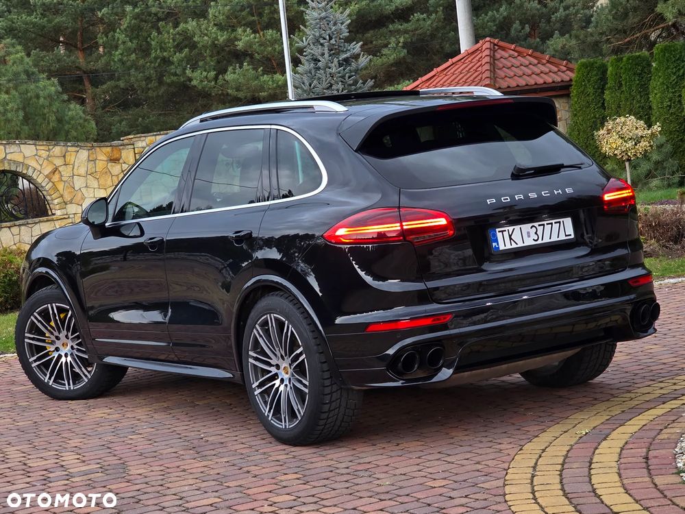 Porsche Cayenne S Diesel Platinum Edition - 5