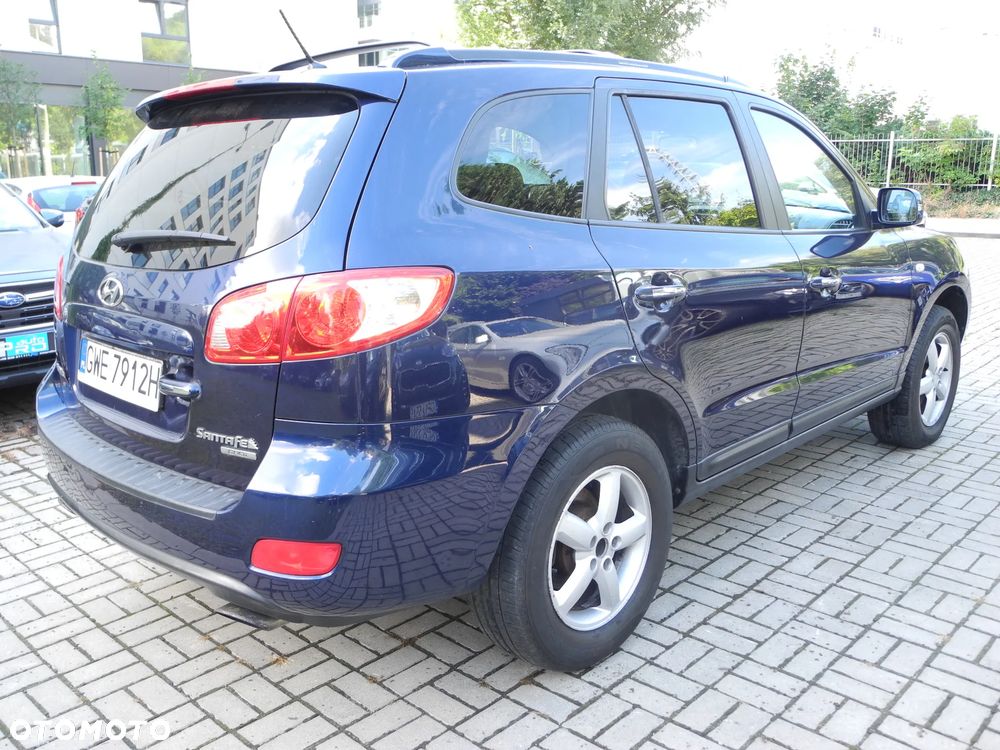 Hyundai Santa Fe 2.2 CRDi Executive 7os - 4