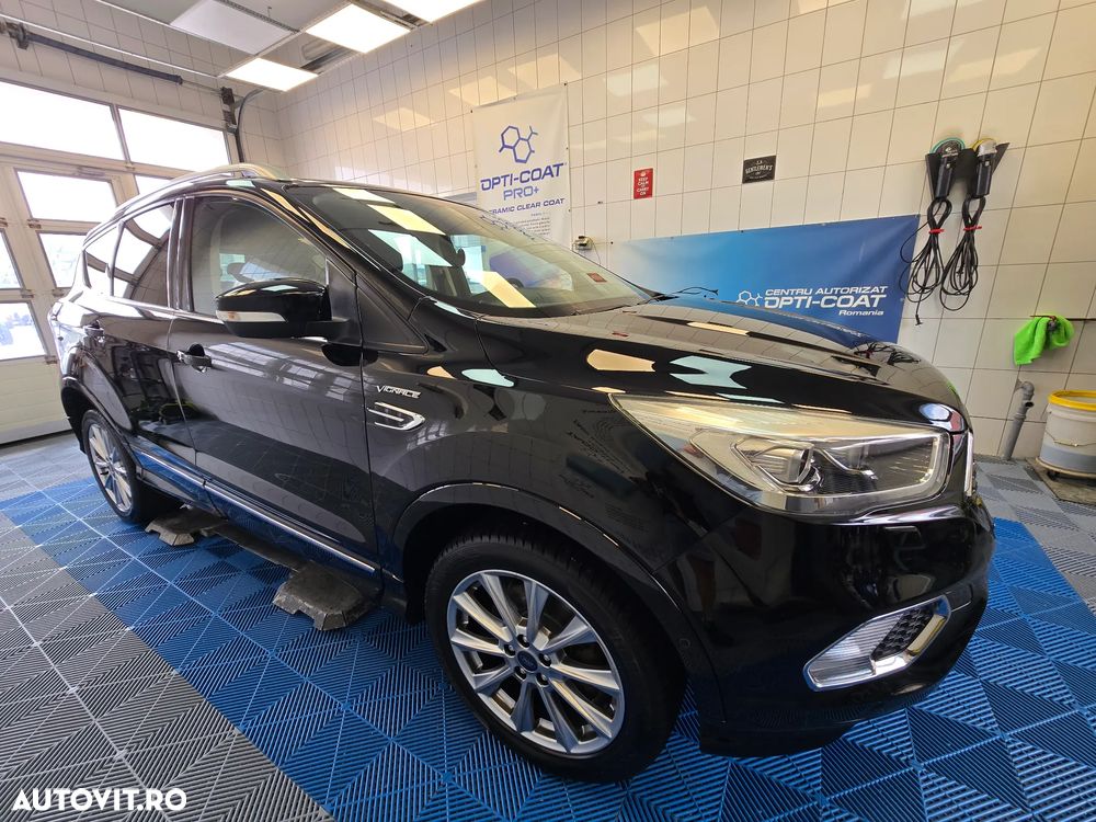 Ford Kuga 2.0 TDCi 4WD Powershift Vignale - 9