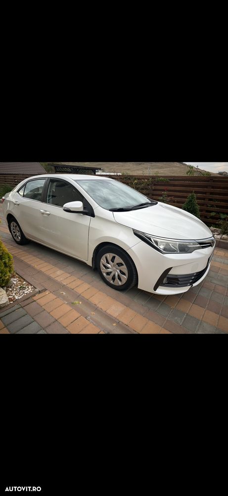 Toyota Corolla - 3