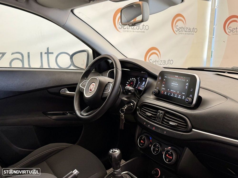 Fiat Tipo 1.3 M-Jet Lounge J17 - 10