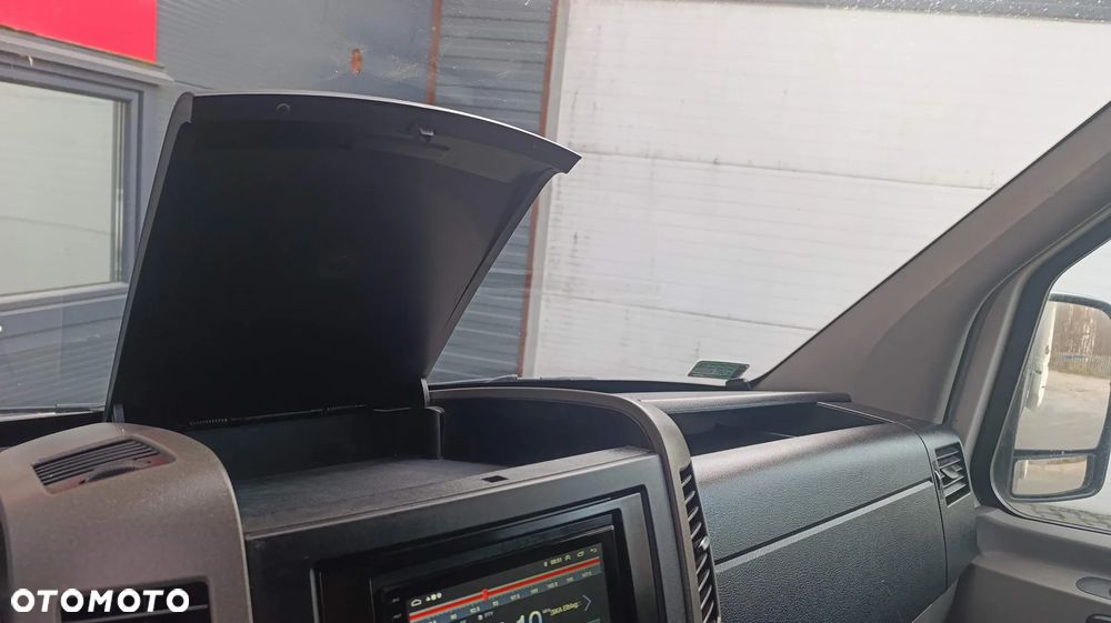 Volkswagen CRAFTER - 20