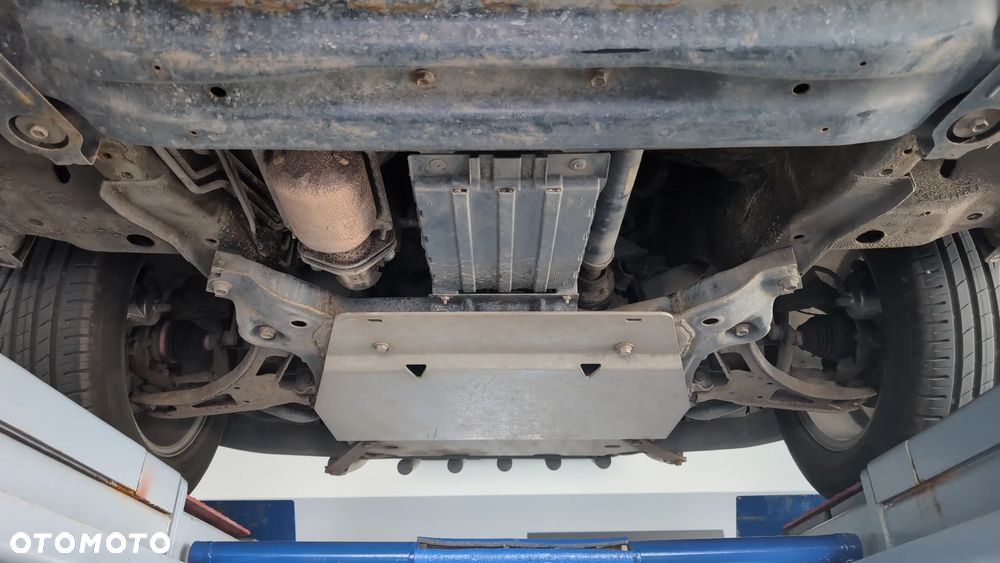 Suzuki Grand Vitara 2.0 Comfort - 12