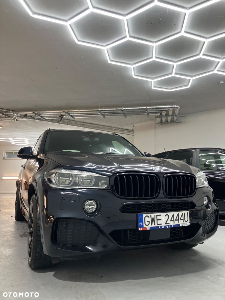 BMW X5 xDrive40d - 11
