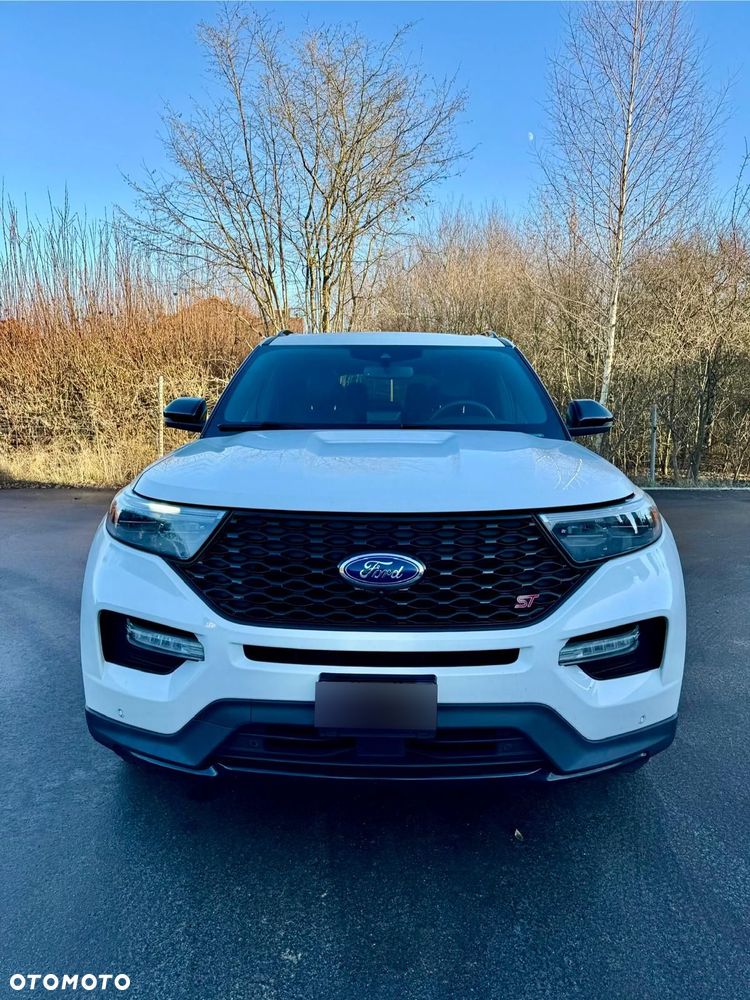 Ford Explorer - 3
