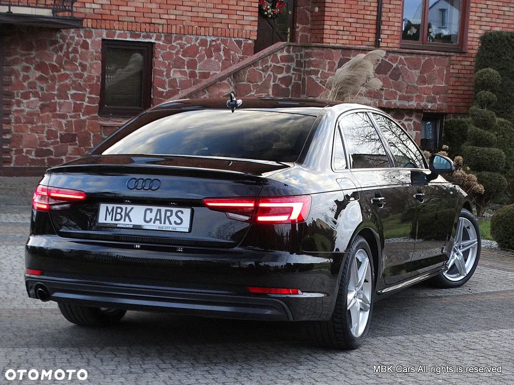 Audi A4 Limousine - 13