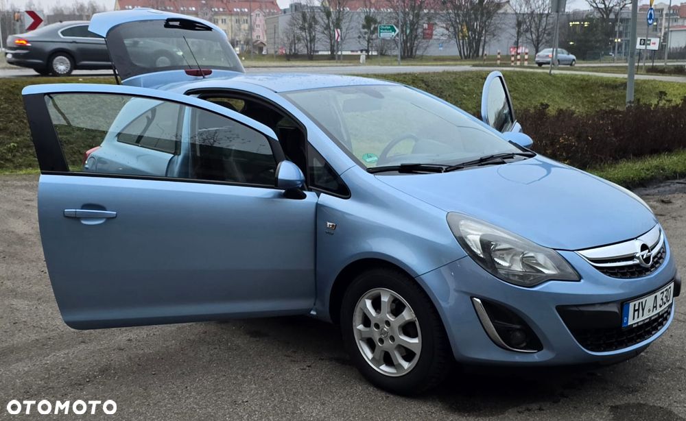 Opel Corsa 1.4 16V Energy - 10