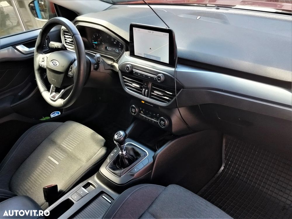 Ford Focus 2.0 EcoBlue Active Business - 11