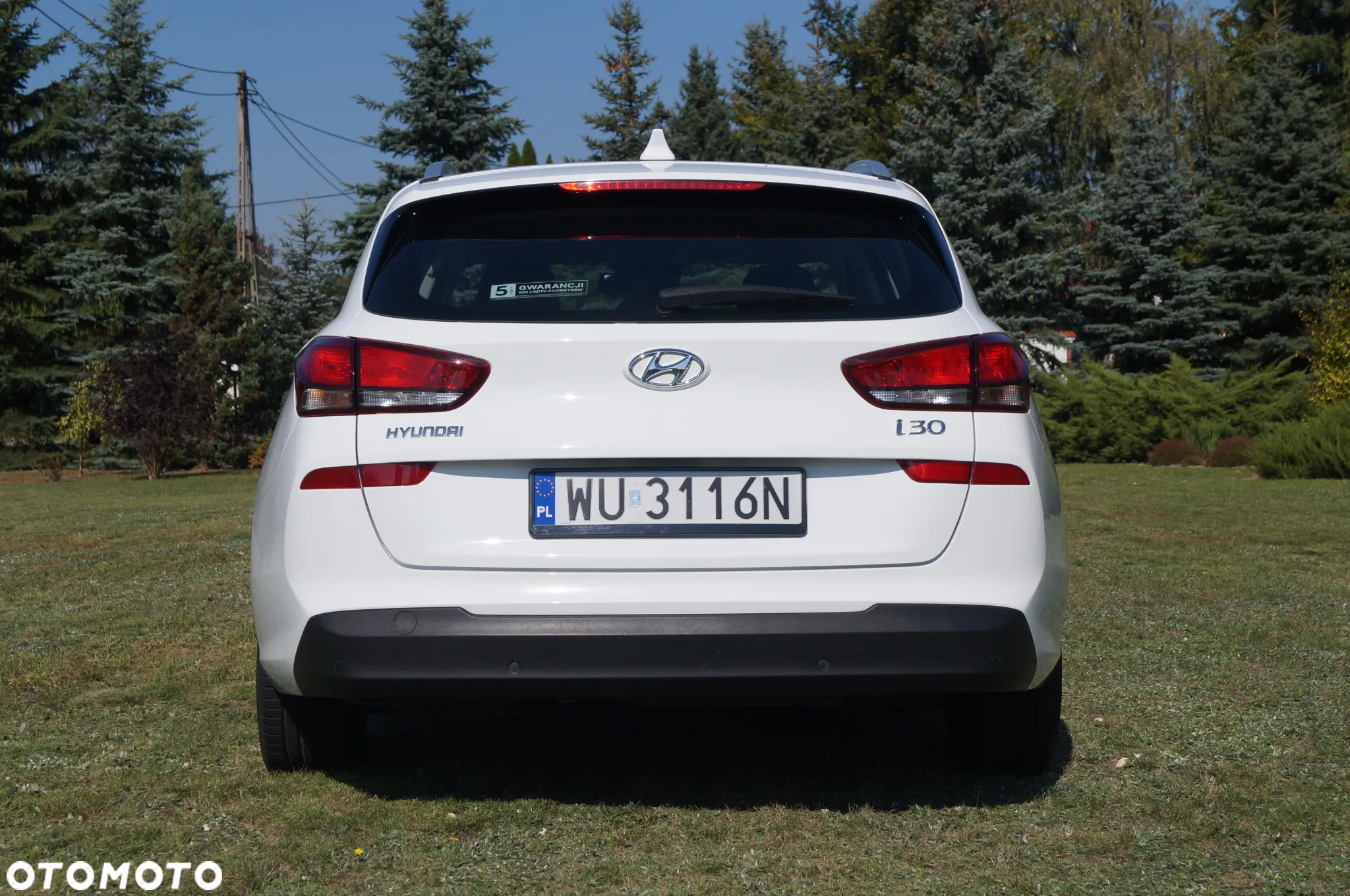 Hyundai i30 1.6 D Classic + - 4