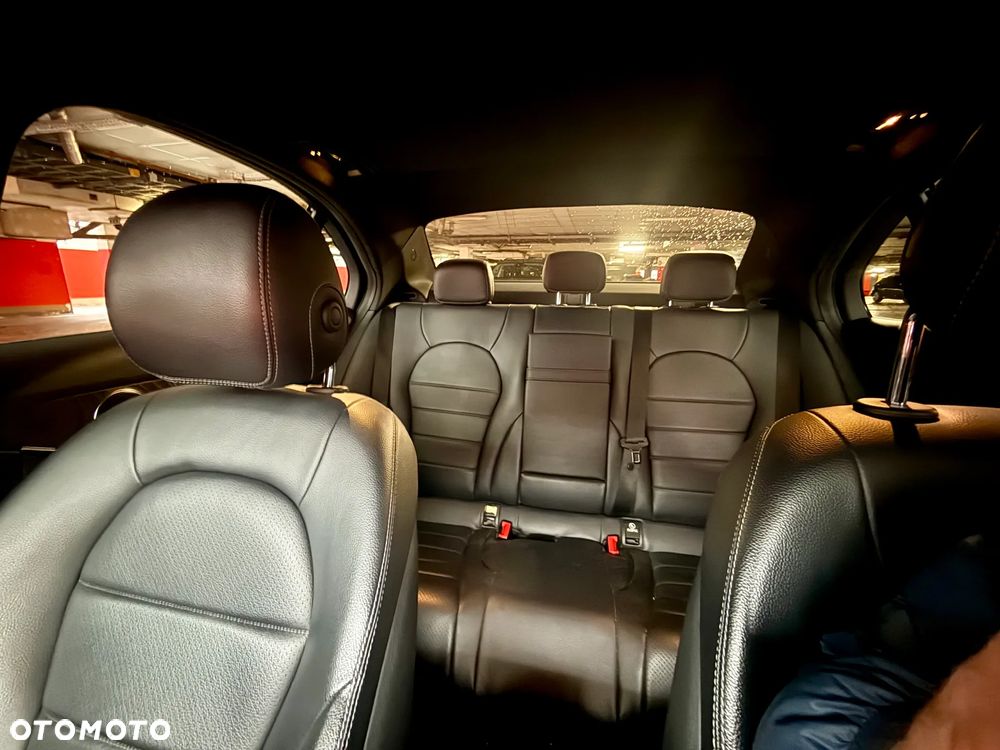 Mercedes-Benz Klasa C 300 9G-TRONIC Avantgarde - 14