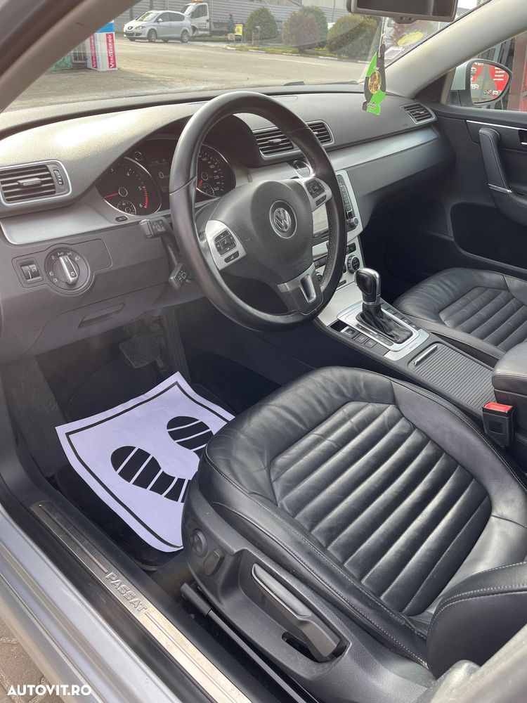 Volkswagen Passat Variant 2.0 TDI 4Motion DSG BlueMotion Tech Exclusive - 8
