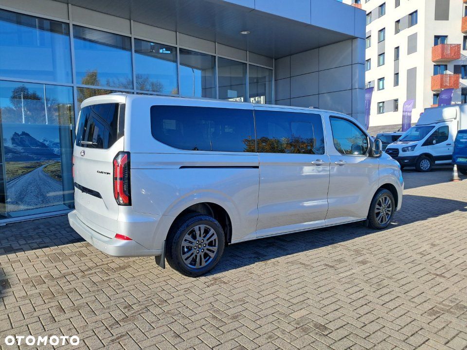 Ford Transit Custom - 8
