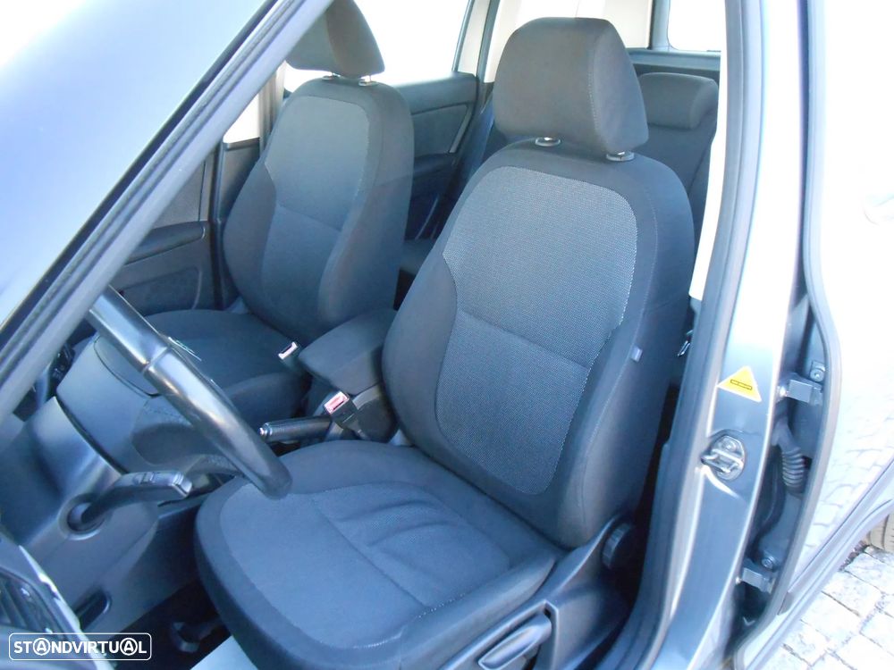 Skoda Yeti 1.2 TSI Active - 17