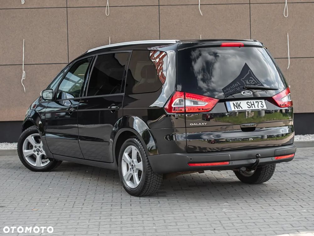 Ford Galaxy - 9