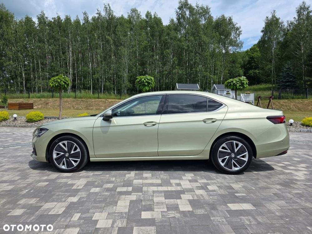 Skoda Superb 2.0 TDI SCR Selection DSG - 8