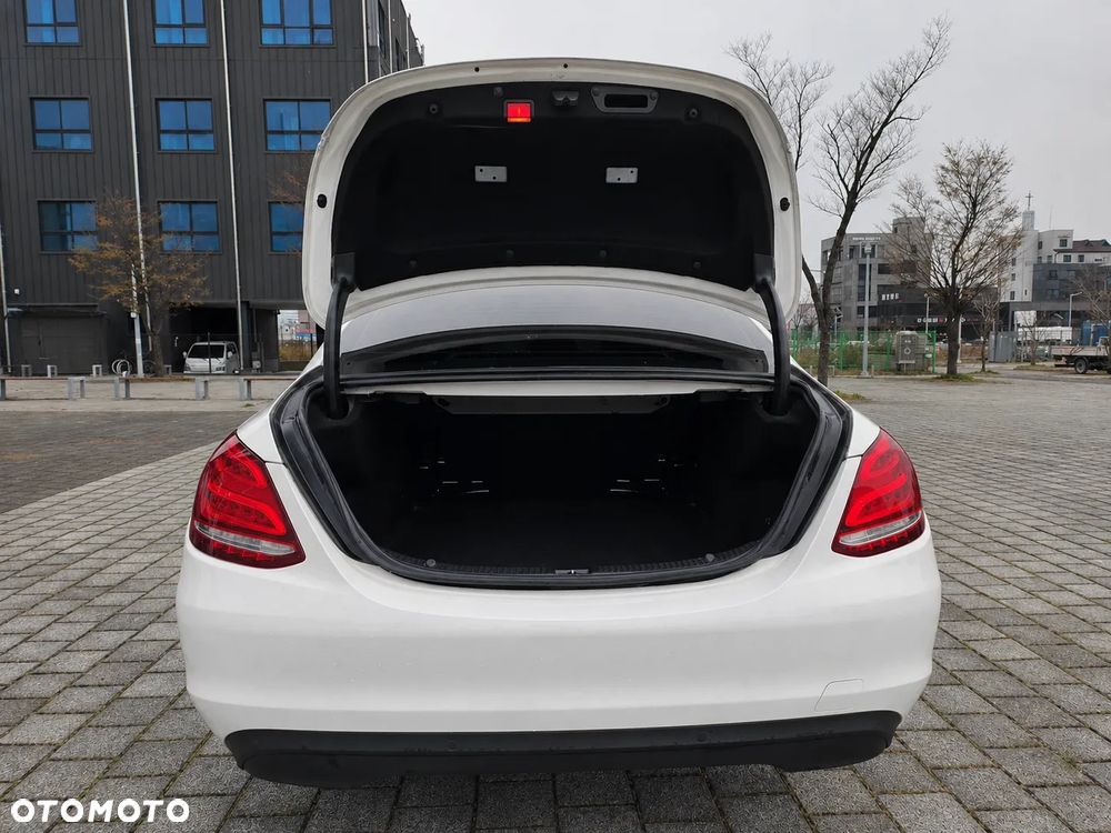 Mercedes-Benz Klasa C 250 9G-TRONIC Exclusive - 7