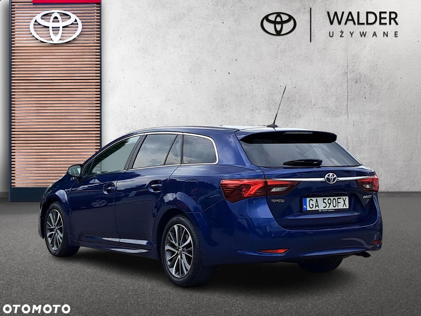 Toyota Avensis 2.0 D-4D Prestige - 3