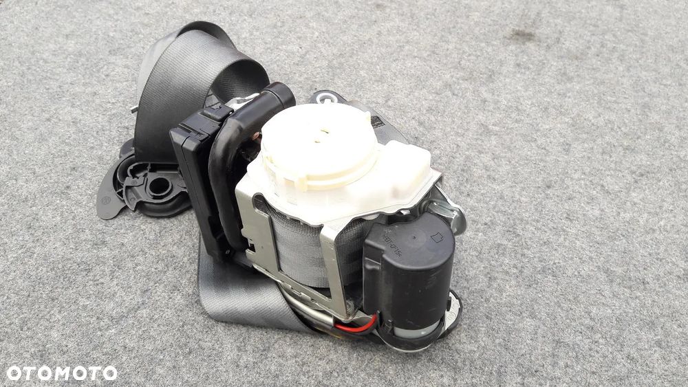 Audi Q8 SQ8 RSQ8 4M0 2019 pas LEWY przód napinacz SZARY - 3