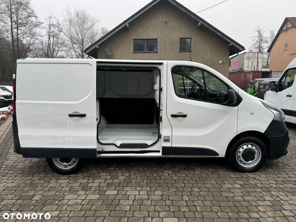 Renault Trafic - 10
