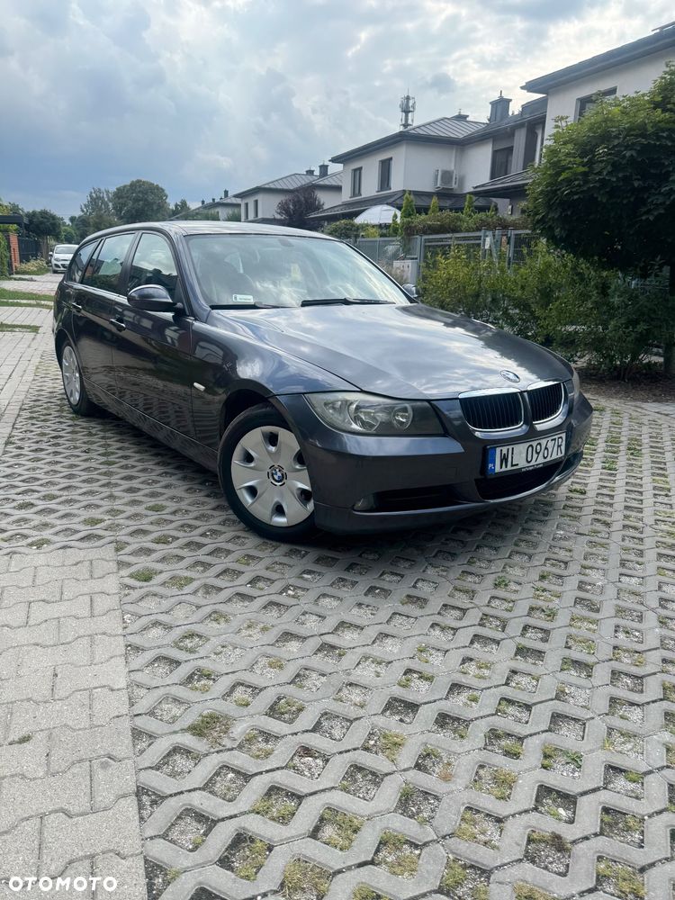 BMW Seria 3 - 1