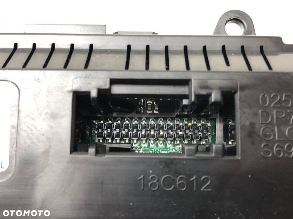 PANEL STEROWANIA NAWIEWU - 119.00 PLN - FORD FOCUS III Turnier 2010 - 2022 1.5 TDCi 88 kW [120 KM] - 4