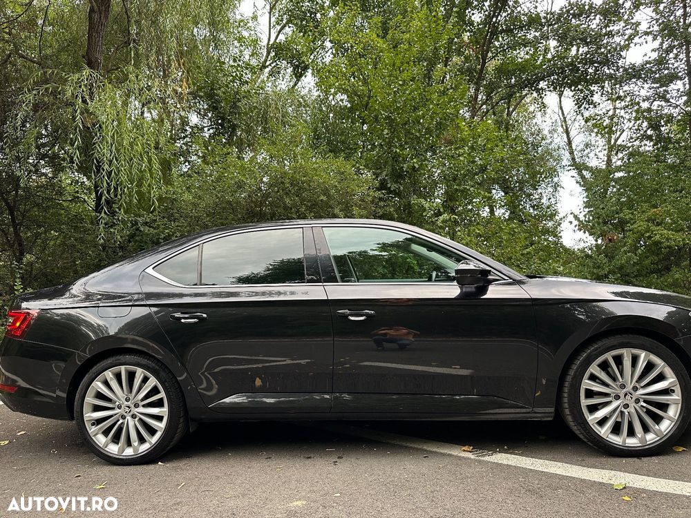 Skoda Superb 2.0 TDI DSG 4X4 Style - 3