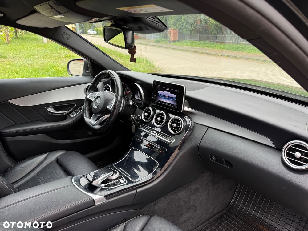Mercedes-Benz Klasa C 220 d 9G-TRONIC AMG Line - 10