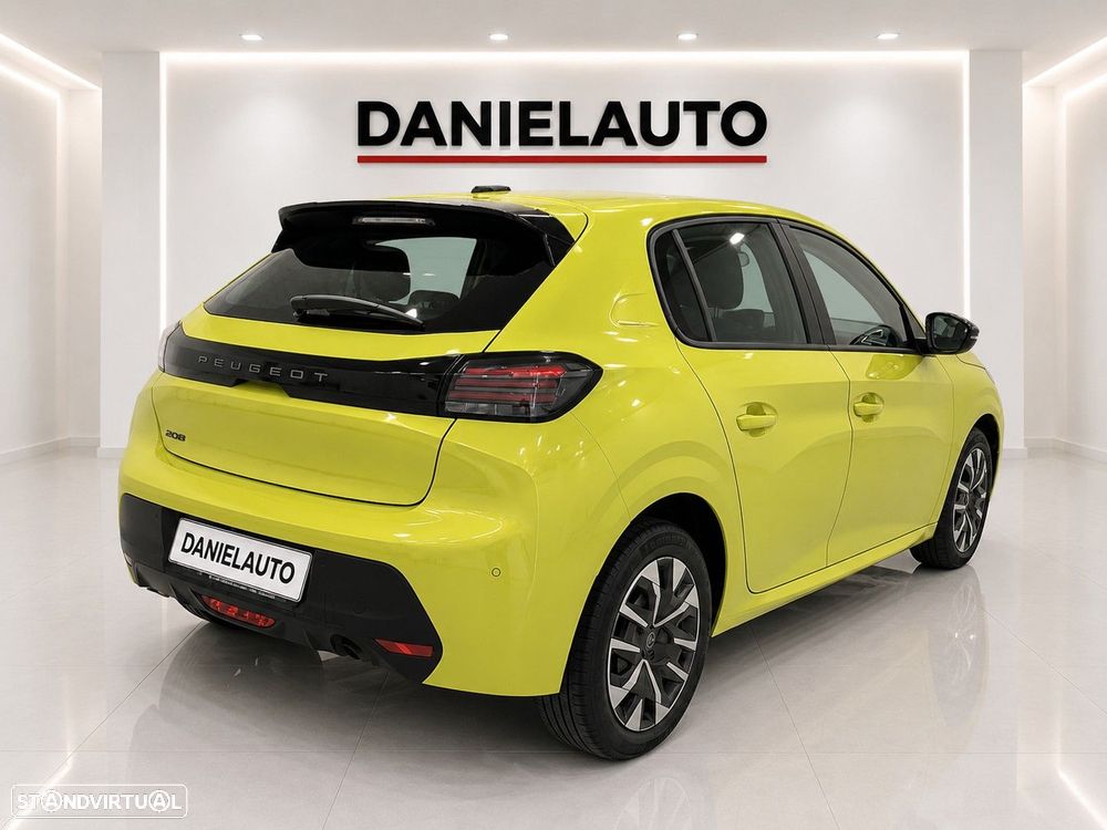 Peugeot 208 1.2 PureTech SE Style - 6