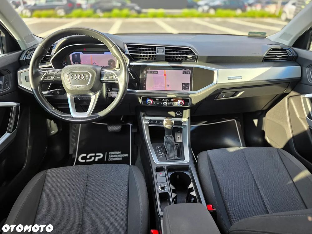 Audi Q3 35 TDI S tronic - 32
