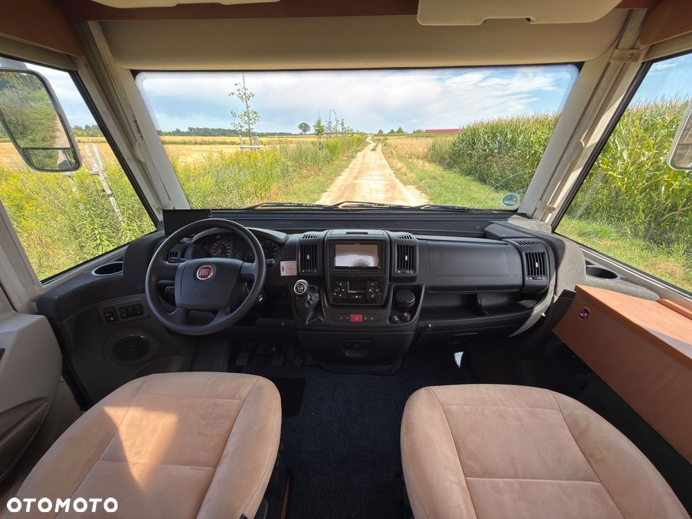 Hymer-Eriba HYMERCAR B 678 - 9