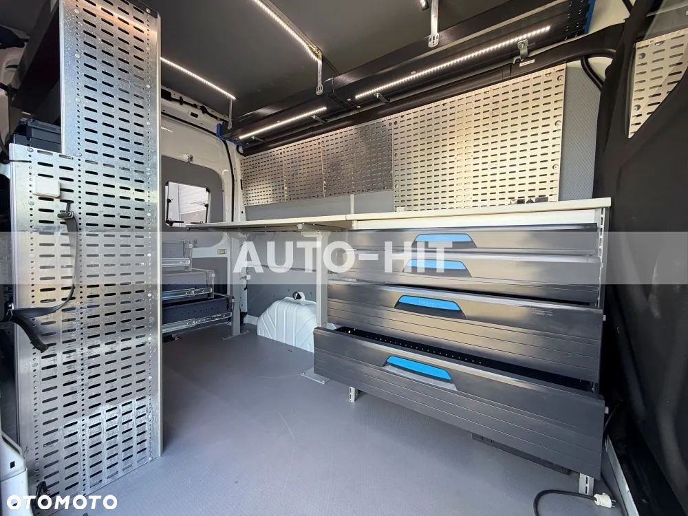 Ford Transit - 21