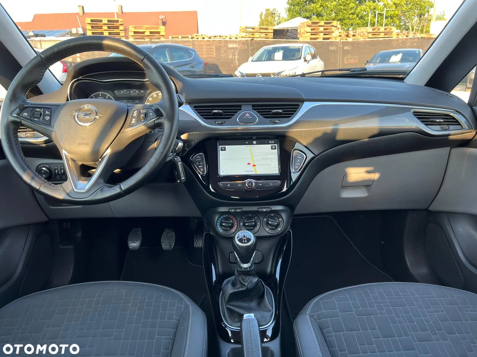 Opel Corsa 1.4 Color Edition S&S - 25