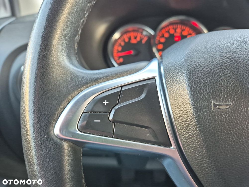 Dacia Lodgy 1.5 Blue dCi SL Celebration S&S - 20