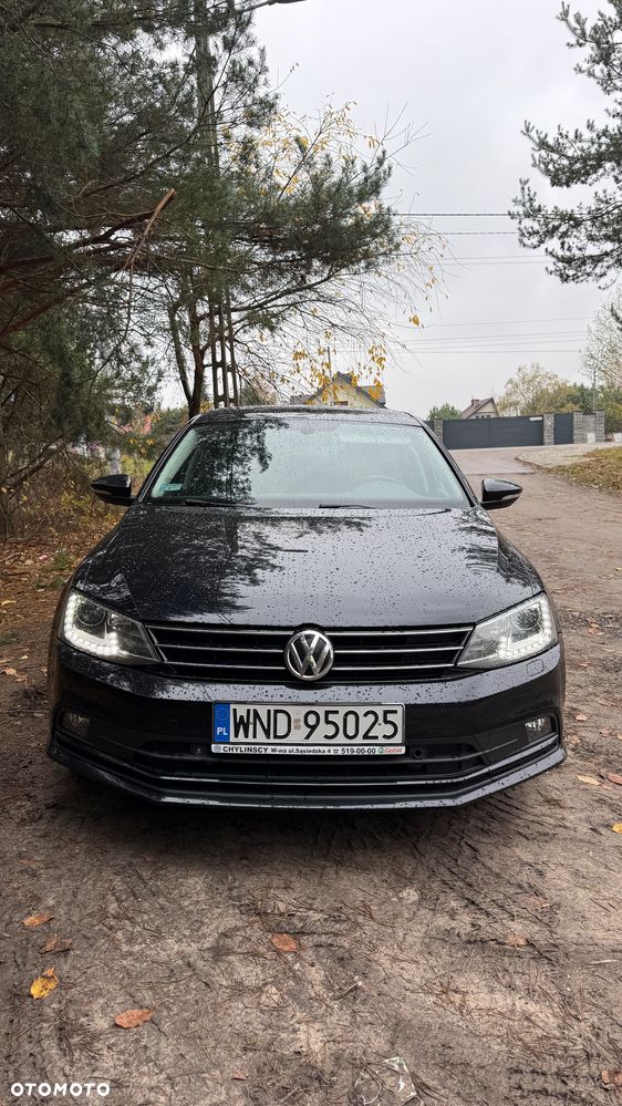 Volkswagen Jetta 2.0 TDI BlueMotion Technologie - 2