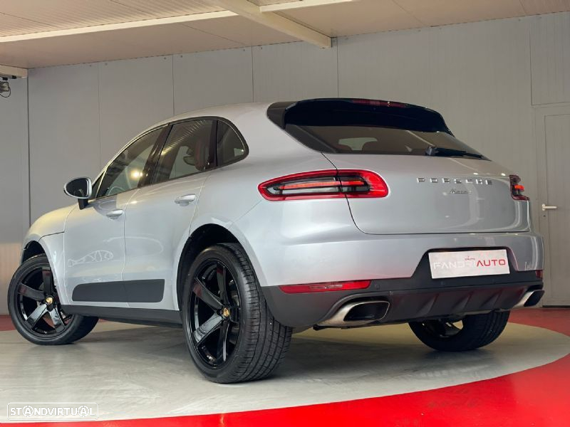 Porsche Macan Standard - 7