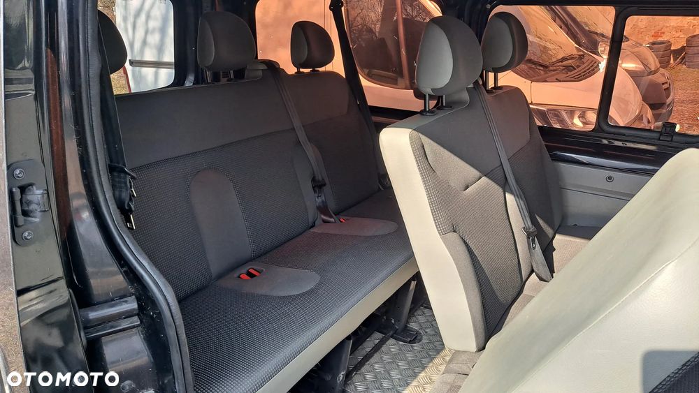 Opel Vivaro - 29