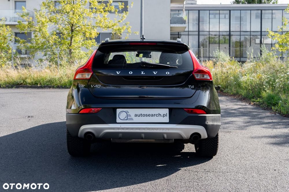 Volvo V40 T4 Powershift Summum - 6