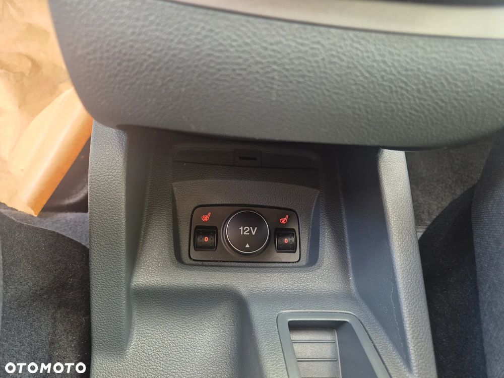 Ford C-MAX - 19