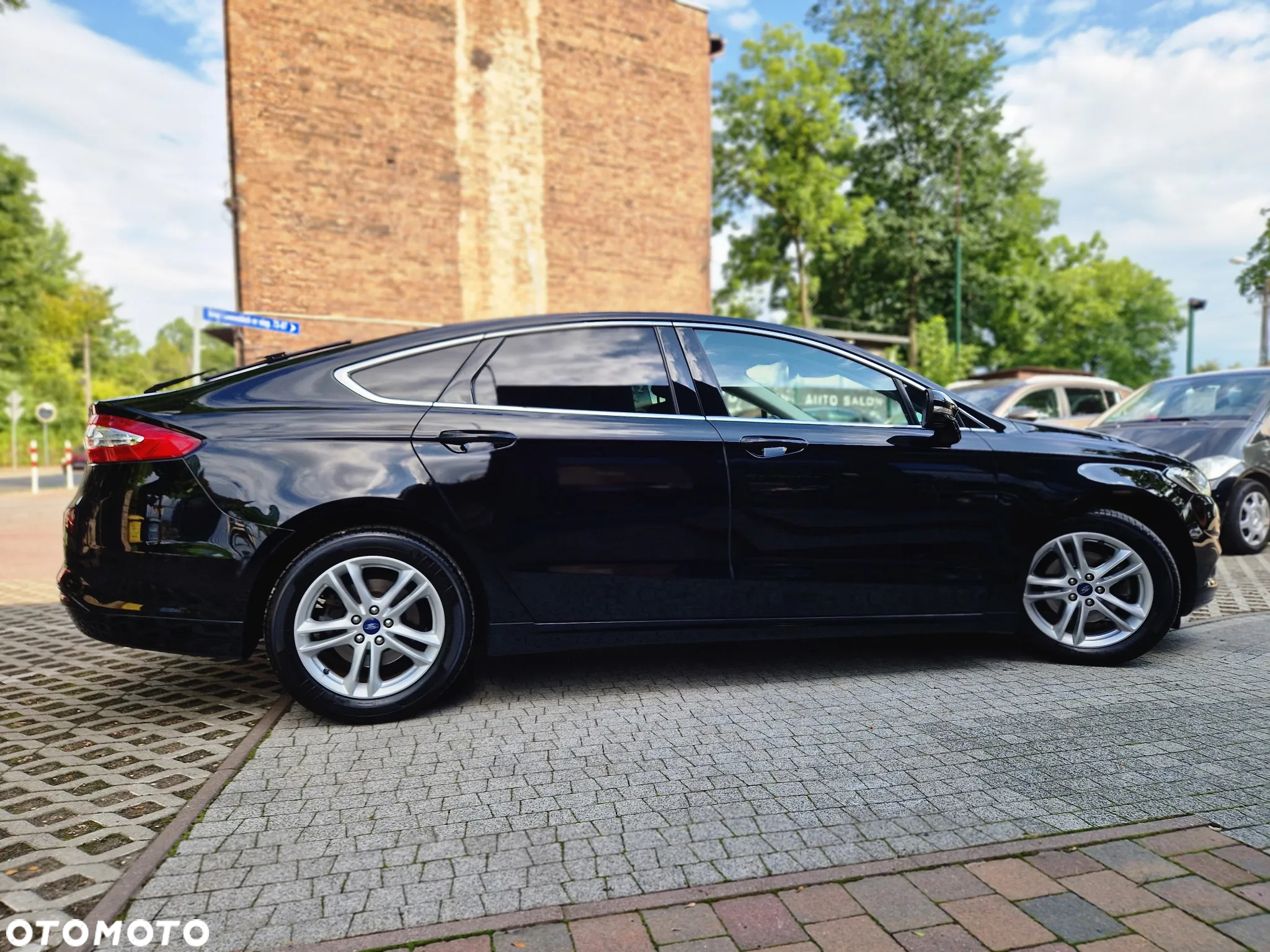 Ford Mondeo 2.0 TDCi Titanium - 17