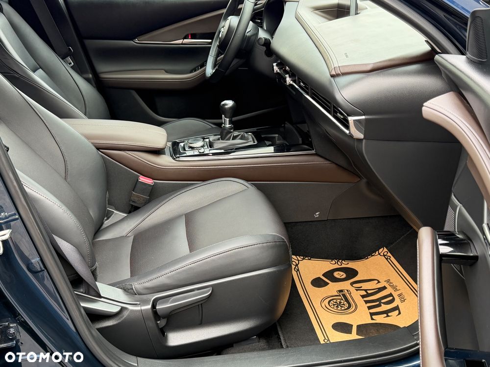 Mazda CX-30 SKYACTIV-X 2.0 M-Hybrid - 17