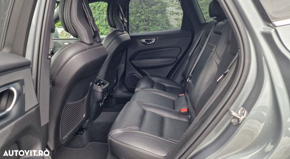 Volvo XC 60 B5 MHEV AWD Inscription - 14