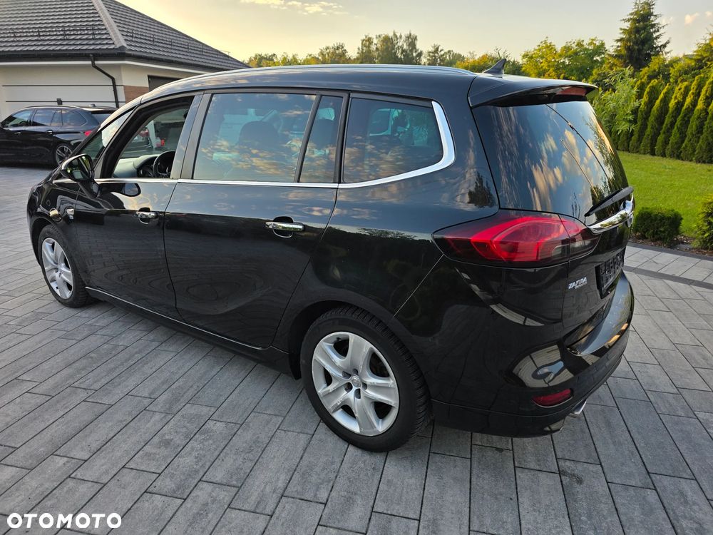 Opel Zafira - 13