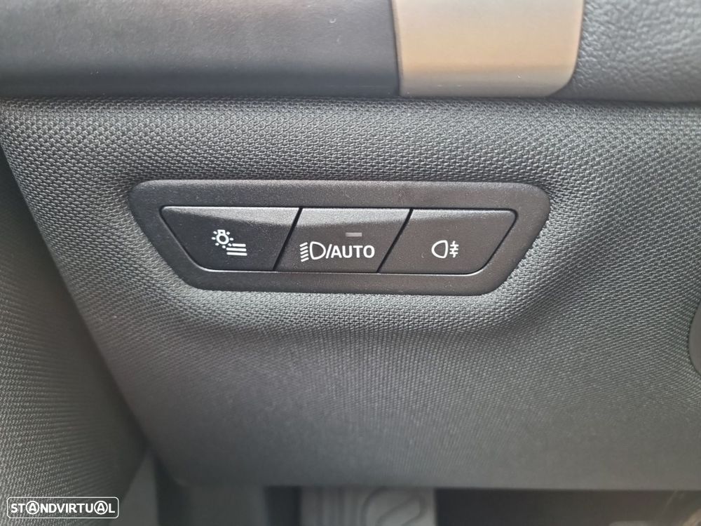BMW iX xDrive 45 Pack Desportivo - 25