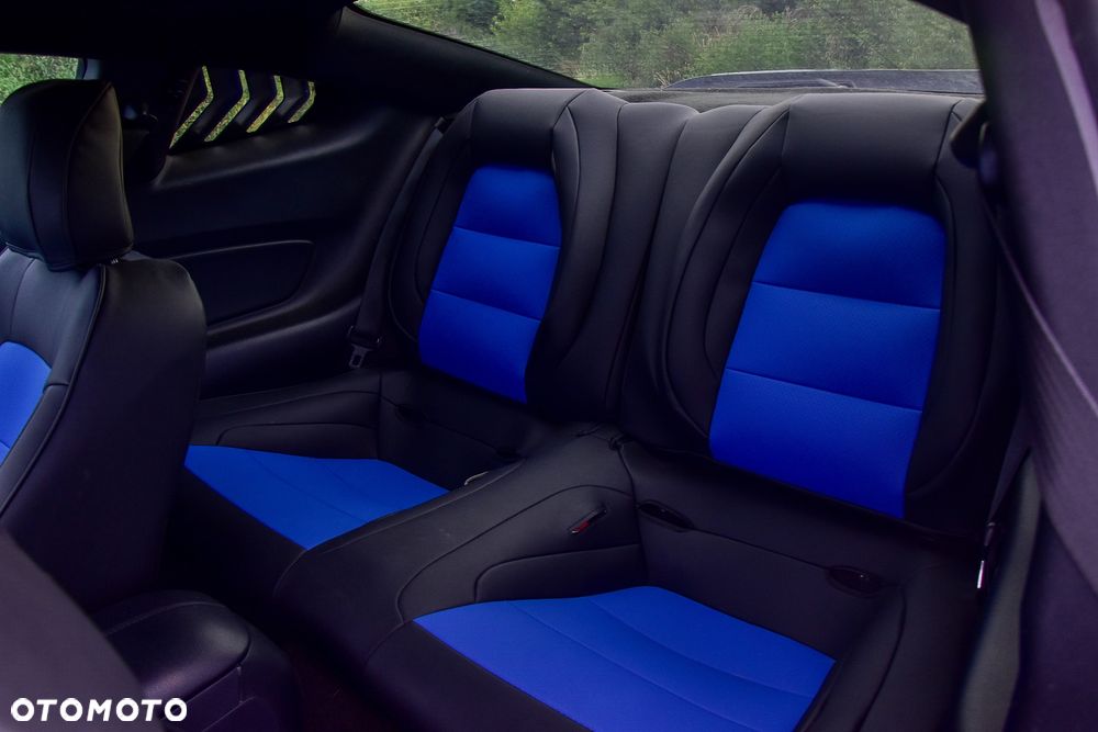 Ford Mustang 3.7 V6 Premium - 11