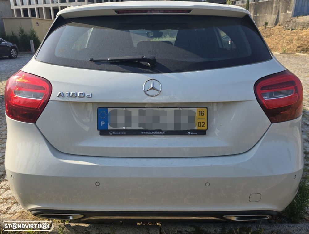 Mercedes-Benz A 180 d Fleet Pack Urban - 4