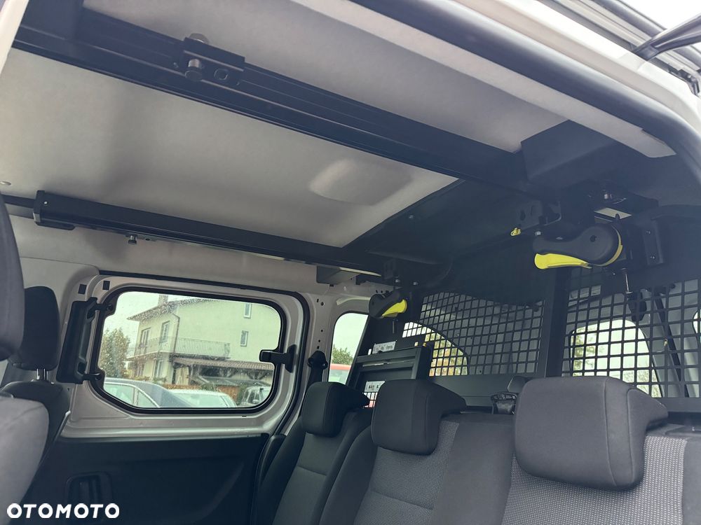 Peugeot Partner 1.5 BlueHDI L2 S&S Pro EAT8 (bryg.) - 16