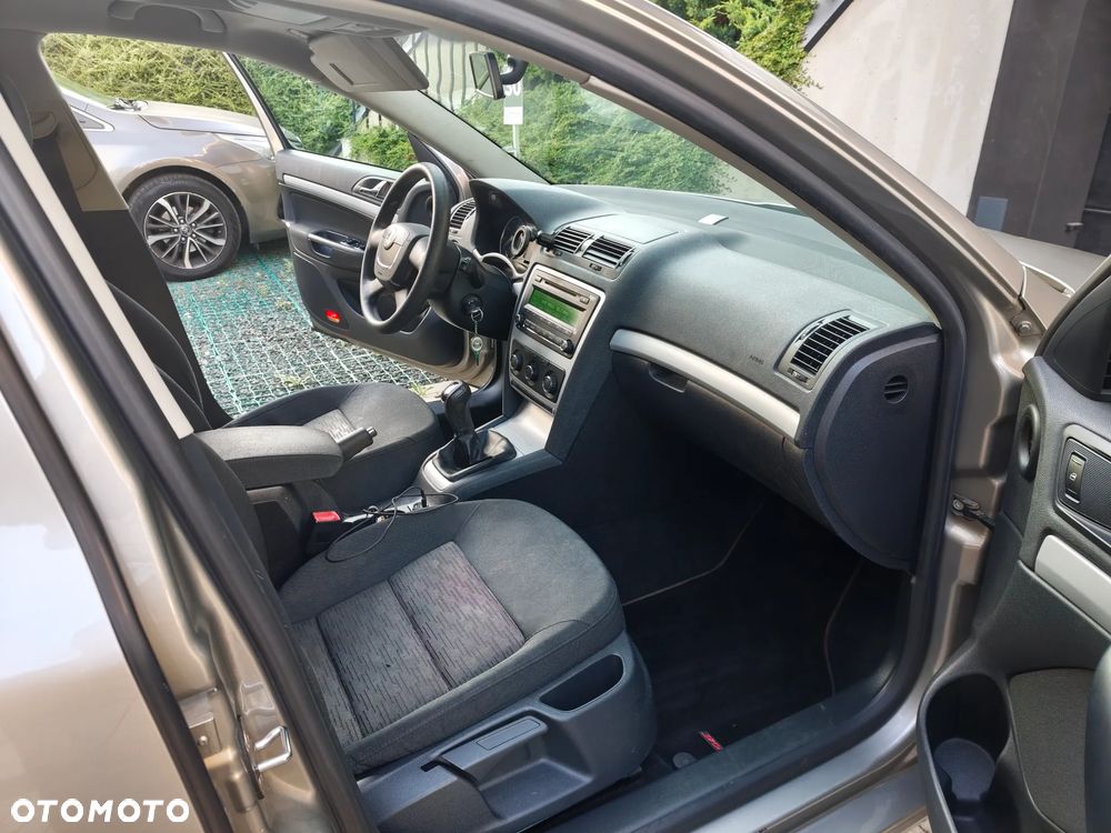 Skoda Octavia 1.4 TSI Ambiente - 21